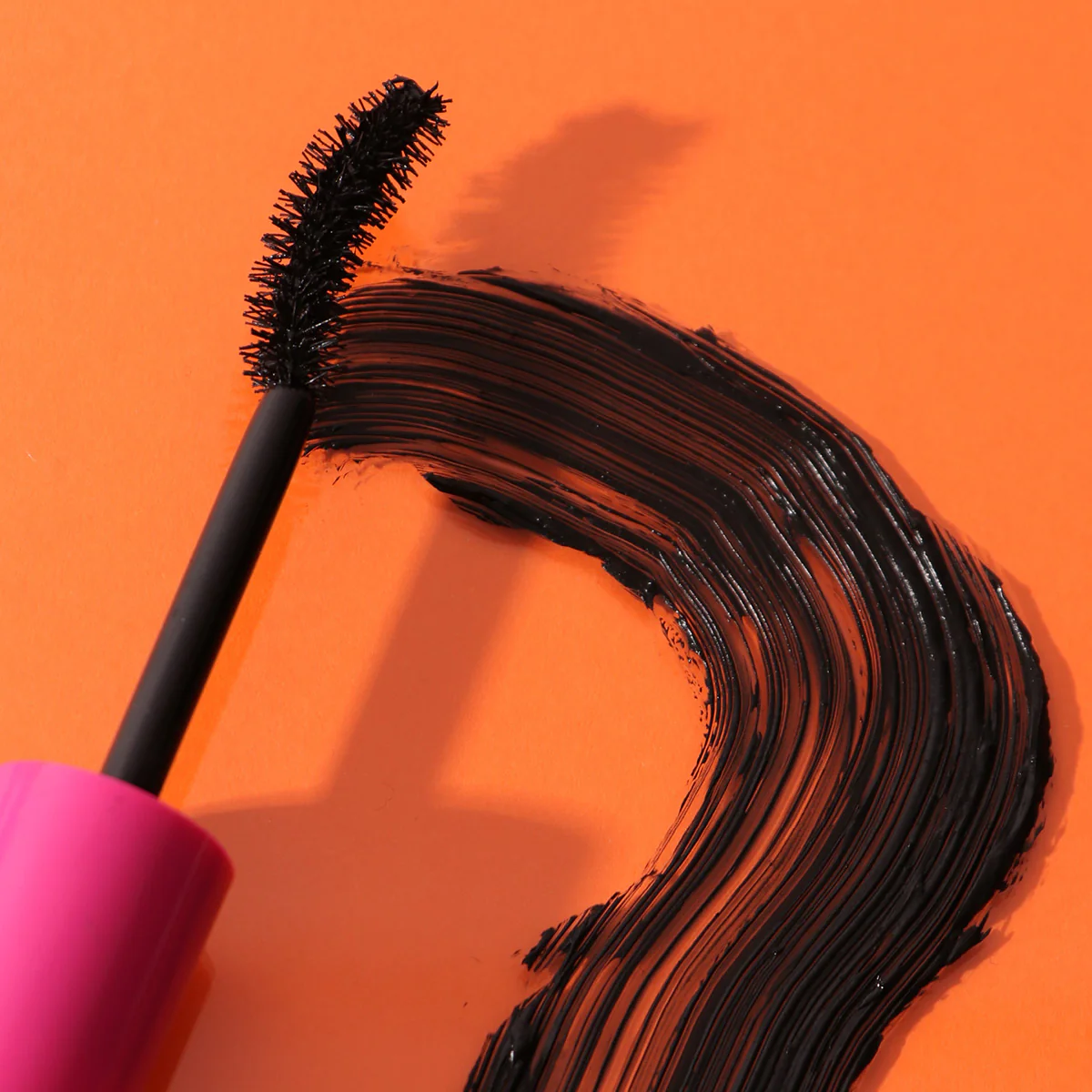 Bigshow Brosse courbée Mascara - Image 3